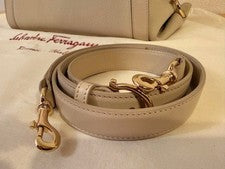 FERRAGAMO Gancini Beige Leather 2-Way Handbag #QYAKAT