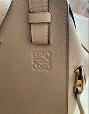 Loewe Hammock Small Sand #QYI23Q