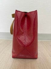 LOUIS VUITTON Lead PM Vernis Framboise #QYJAPH