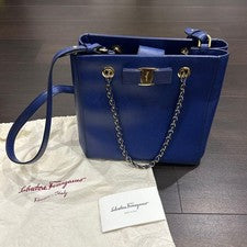 Ferragamo Vara Ribbon Handbag Shoulder Bag #QYG4M8