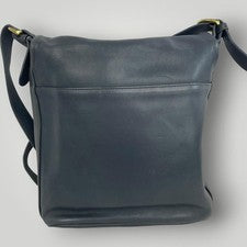 Old Coach Shoulder Bag, Flap Charm, Navy Leather, Made in USA #QY9G8Z