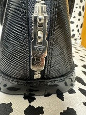LOUIS VUITTON Alma Black Epi Leather Handbag #QYFW4N