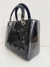 Christian Dior Lady Dior handbag, black enamel. #QY85D4