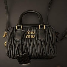 miumiu Arcadi Materasse leather bag almost unused