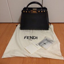 FENDI Peekaboo Black Handbag #QY9WEE