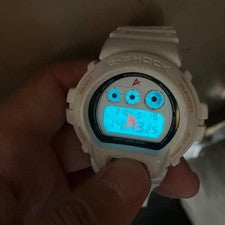 G-SHOCK DW-6900FS White Gundam Char's Counterattack #QYKLGO