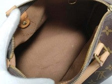 LOUIS VUITTON Monogram Handbag, Size 25 #QYACC9