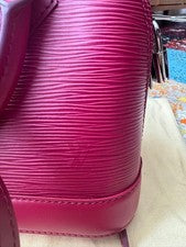 LOUIS VUITTON Alma BB Epi Leather Fuchsia 2way Handbag #QYCH5T