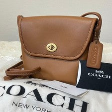 Old Coach shoulder bag, turnlock #QYKL70