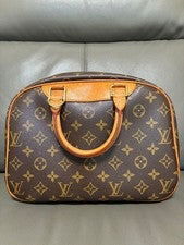 LOUIS VUITTON Monogram Handbag #QY2L3U