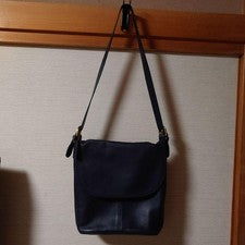 COACH Navy Leather Flap Shoulder Bag (Old Coach) #QY4IYX