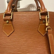 LOUIS VUITTON Alma PM Gold #QYF11T