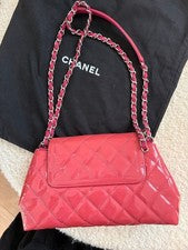 CHANEL Pink Quilted Patent Bag #QY0GLZ