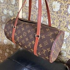 Louis Vuitton Papillon (older model), 30cm, Monogram #QY3VJ1
