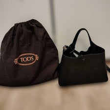 TOD'S Black Shoulder Bag #QYKM2S