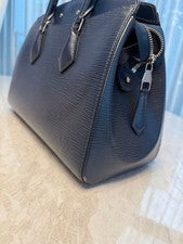 LOUIS VUITTON Epi Leather Handbag Navy Blue Silver Hardware Zip Pocket J #QY9WD6
