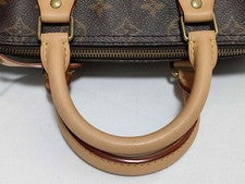 LOUIS VUITTON Monogram Handbag, Size 25 #QYACC9