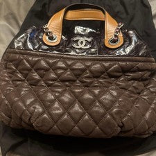 CHANEL quilted handbag, brown #QYAC74