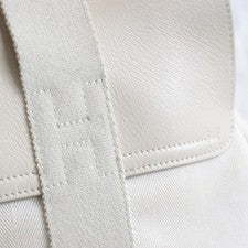 HERMES Valparaiso PM handbag, ivory. Hermes #QY4Q5T