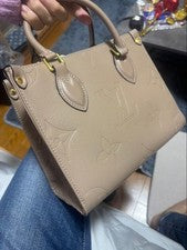 LOUIS VUITTON beige leather handbag Women #QY2L92