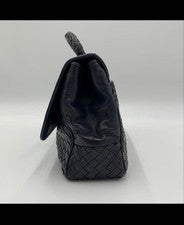 BOTTEGA VENETA Intrecciato Turnlock One Handbag Navy #QYF0S2