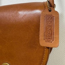 Old Coach shoulder bag, glove-tanned leather, camel, USA #QY5KSR