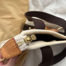 Louis Vuitton handbag #QYDBV2