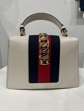 GUCCI White Leather Handbag Shoulder Bag White Spring Outfit #QYH7DP