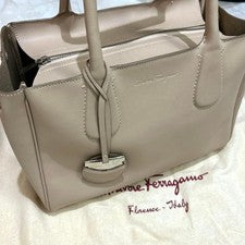Ferragamo bag #QY7BYF