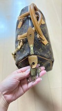 LOUIS VUITTON Monogram Speedy 25 Handbag #QYAZ76