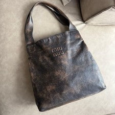 《MIUMIU》 Hobo bag Classic processing nappa leather brown