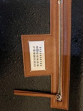 MAISON MARGIELA Margiela Bottle Cap Bag Black Women #QY4J8T