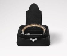 LOUIS VUITTON Capucines ※※ Black Leather #QYJ4C4