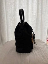 PRADA Black Bucket Bag Women #QYH6H2