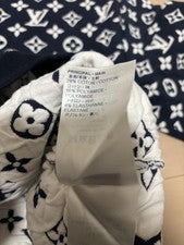 Louis Vuitton Navy Sweatshirt M Blue Hard to Find Pre-Owned Condition