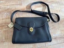 Tag attached OLD COACH shoulder bag, navy #QYE67C