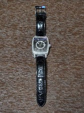 deLaCour watch #QYC0JX