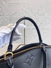 LOUIS VUITTON Grand Palais MM Black Leather Women #QY0FZ4