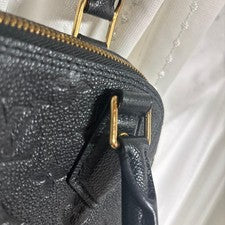 LOUIS VUITTON Black Handbag #QYI10T