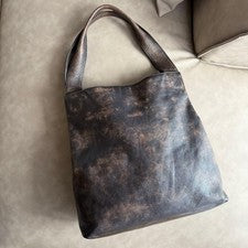 《MIUMIU》 Hobo bag Classic processing nappa leather brown