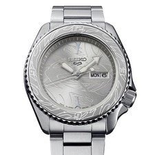 LEX is wearing a Seiko 5 Sports Gucci Maze collaboration model. #QY8DD7