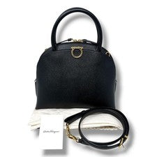Salvatore Ferragamo handbag, top handle, Gancini design, black. #QY1RWV