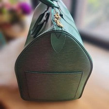 Louis Vuitton Epi Green handbag #QYBU5S