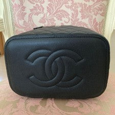 CHANEL Classic Vanity Bag in Caviar Skin Black #QY7JFH