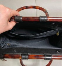 CHANEL quilted handbag #QY9O6N