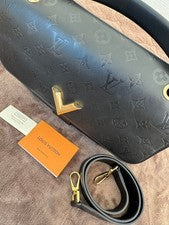 LOUIS VUITTON leather bag Women #QY8LEU