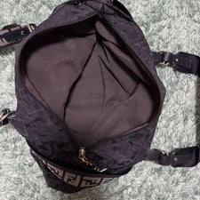 Fendi Black Handbag with Logo Design #QY3VLJ