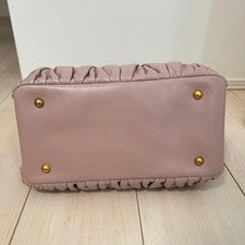 MIU MIU Italian-made Miu Miu Matelass? Shoulder Handbag Pink #QY13PS