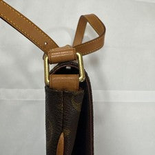 LOUIS VUITTON Monogram Shoulder Bag #QYKED5