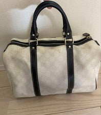 GUCCI Women's White and Black Logo Handbag, Medium Size, GUCCI #QY7PYN